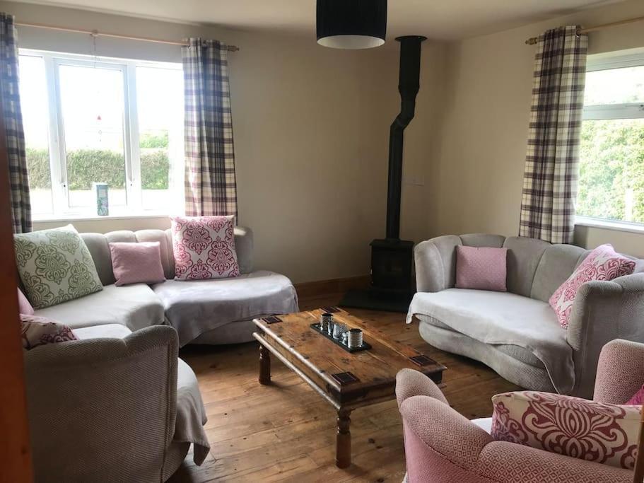 Rosie'S Pad Βίλα Louisburgh Εξωτερικό φωτογραφία