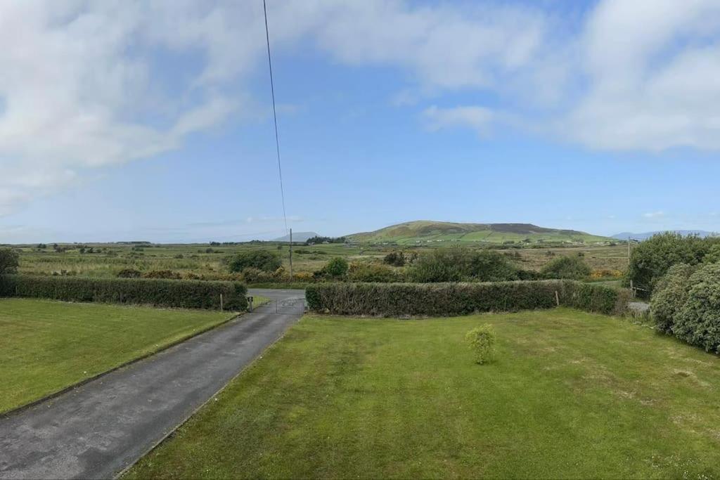 Rosie'S Pad Βίλα Louisburgh Εξωτερικό φωτογραφία